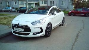 Автомобиль с номером 9979ЕК5, Минская обл.