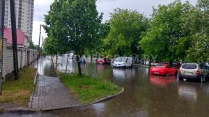 Автомобиль с номером L151КВ, МО / Погранвойска