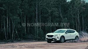 Автомобиль с номером W7442А, МО / Погранвойска