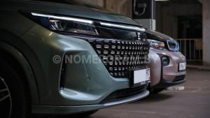 Фото W