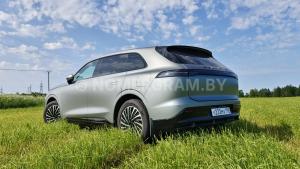 Автомобиль с номером Y222М99, МО / Погранвойска