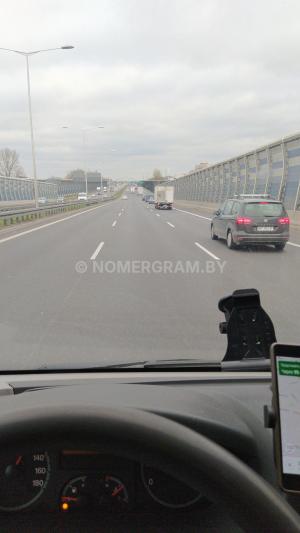 Автомобиль с номером WF8633Р, МО / Погранвойска