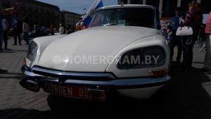 Автомобиль с номером D100ЕЕ, МО / Погранвойска