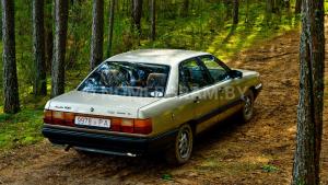 Автомобиль с номером 9978РА, МО / Погранвойска