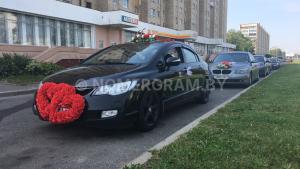 Автомобиль с номером 9800НВ7, г. Минск
