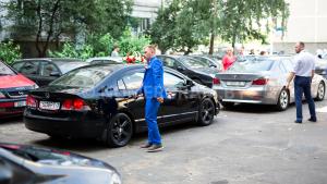 Автомобиль с номером 9800НВ7, г. Минск
