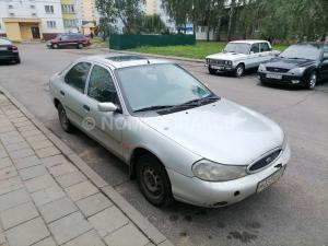 Автомобиль с номером LОЕВF, МО / Погранвойска
