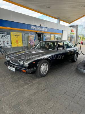Автомобиль с номером 9842РР7, г. Минск