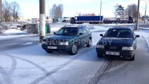 Автомобиль с номером 9861ЕМ2, Витебская обл.