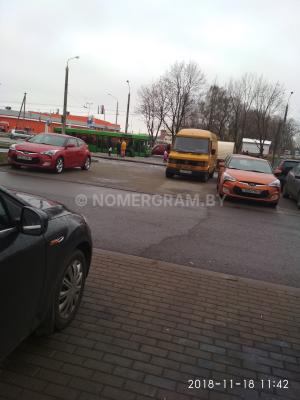 Автомобиль с номером 9877КВ5, Минская обл.