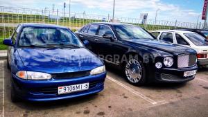 Автомобиль с номером 9889КА5, Минская обл.