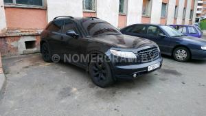 Автомобиль с номером Y736ЕН750, МО / Погранвойска