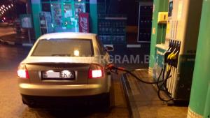 Автомобиль с номером LЕ, МО / Погранвойска