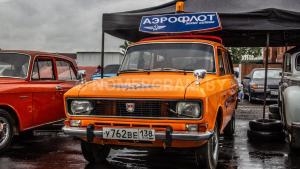 Автомобиль с номером Y762ВЕ138, г. Минск
