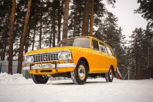 Автомобиль с номером Y743ВР138, г. Минск