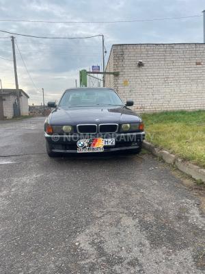 Автомобиль с номером SJВ8811, Брестская обл.