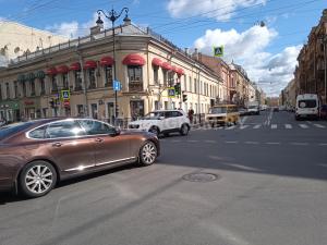 Автомобиль с номером 42447Н, МО / Погранвойска