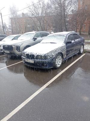Автомобиль с номером Y219ВЕ250, МО / Погранвойска