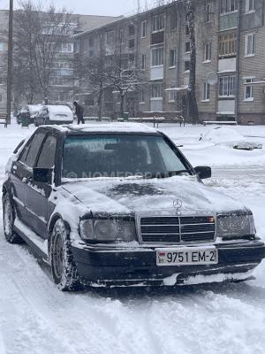 Автомобиль с номером 9751ЕМ2, Витебская обл.