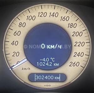 Автомобиль с номером 302400КМ, МО / Погранвойска