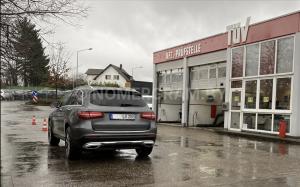 Автомобиль с номером LХ200, МО / Погранвойска