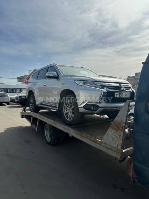 Автомобиль с номером Y1590Н, МО / Погранвойска