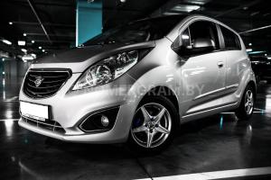 Фото L