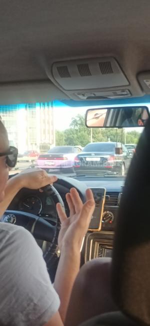 Автомобиль с номером 35560М, МО / Погранвойска