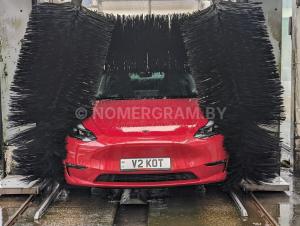 Автомобиль с номером V2КОТ, МО / Погранвойска