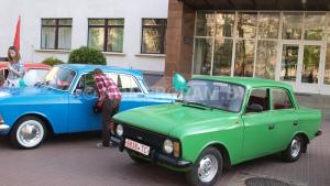 Автомобиль с номером 9838ТС, МО / Погранвойска