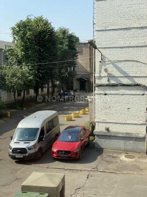 Автомобиль с номером 9701НЕ7, г. Минск