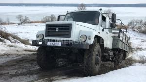 Автомобиль с номером LСАКК0, МО / Погранвойска