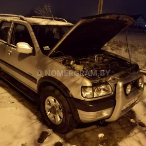 Автомобиль с номером L2441S, МО / Погранвойска