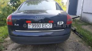 Автомобиль с номером 9990ЕС7, г. Минск