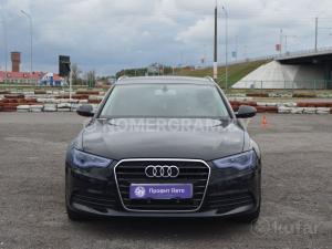 Автомобиль с номером D90QWРR, МО / Погранвойска