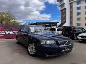 Автомобиль с номером F014Р, МО / Погранвойска