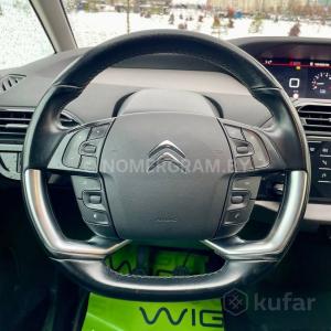 Автомобиль с номером U01С, МО / Погранвойска