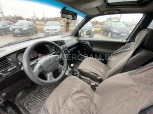 Автомобиль с номером JG2410, МО / Погранвойска