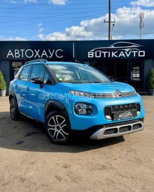 Автомобиль с номером QWААК9, МО / Погранвойска