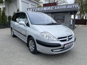 Автомобиль с номером L1КV1АU, МО / Погранвойска
