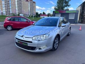 Автомобиль с номером D9М999, МО / Погранвойска