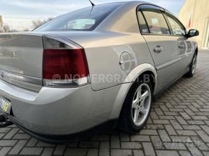Автомобиль с номером 10005, Минская обл.