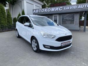 Автомобиль с номером L1КV1А00, МО / Погранвойска