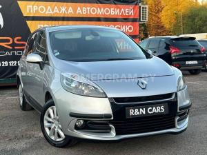 Автомобиль с номером R8NСАRS, МО / Погранвойска