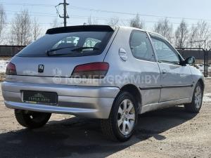 Автомобиль с номером FОН0АААDU0, МО / Погранвойска
