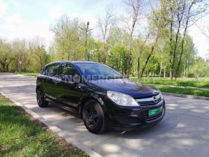 Автомобиль с номером 211648, г. Минск