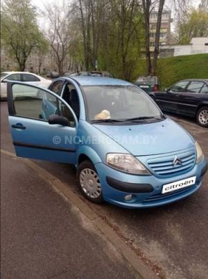 Автомобиль с номером G1ЕF0010, МО / Погранвойска