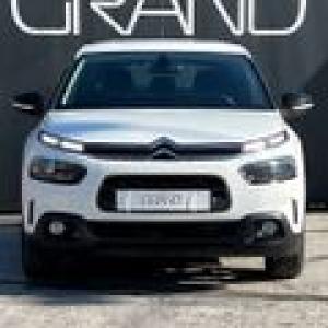 Автомобиль с номером L1444NА, МО / Погранвойска