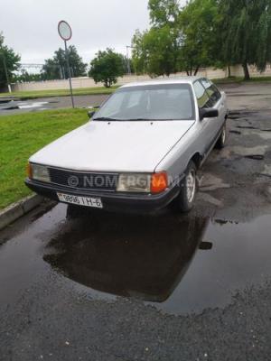 Автомобиль с номером 9886ІН6, Могилевская обл.