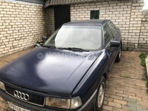 Автомобиль с номером 9748, г. Минск
